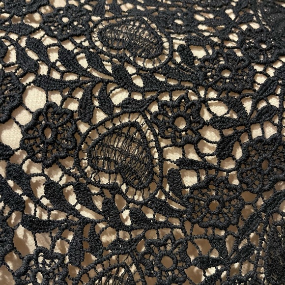 Joie Black Heart Motif Lace Overlay Tank/Camisole Medium - Picture 8 of 9